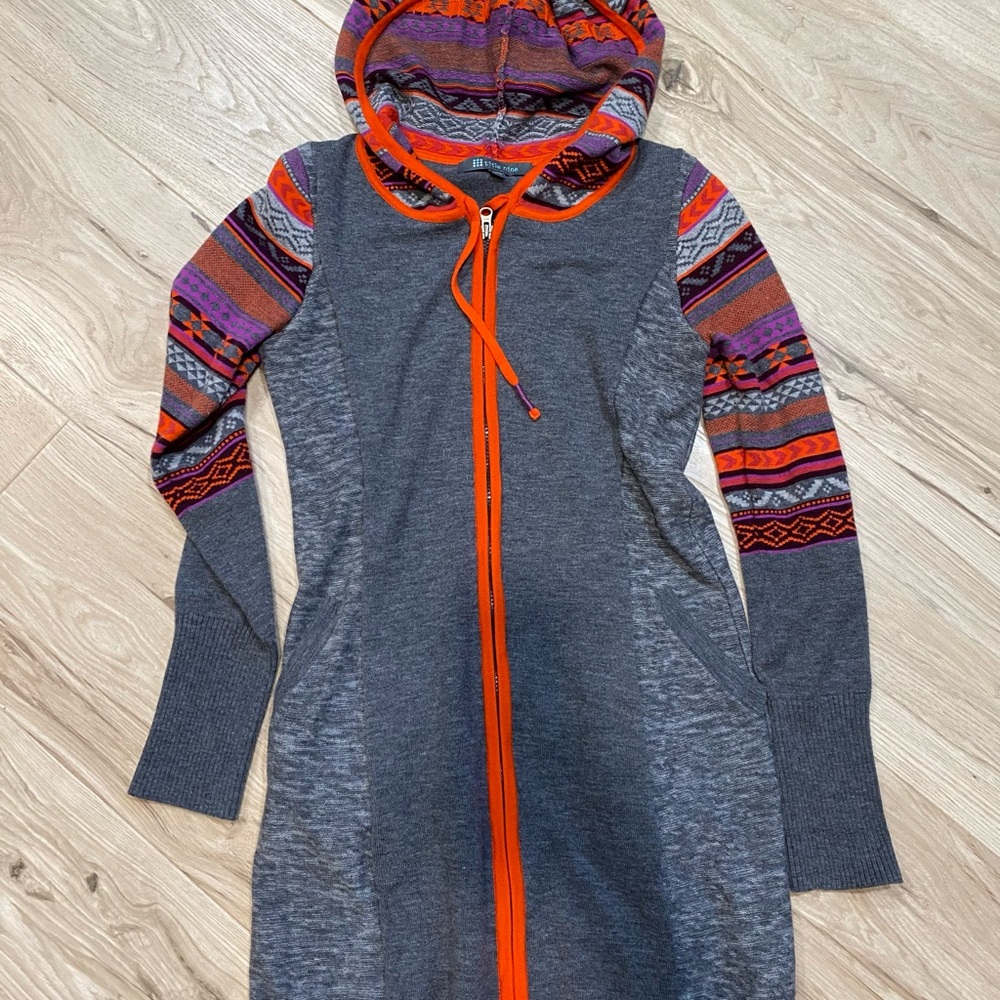 Title Nine Grey Zip Hoodie Dress with Colorful Patterned Sleeves